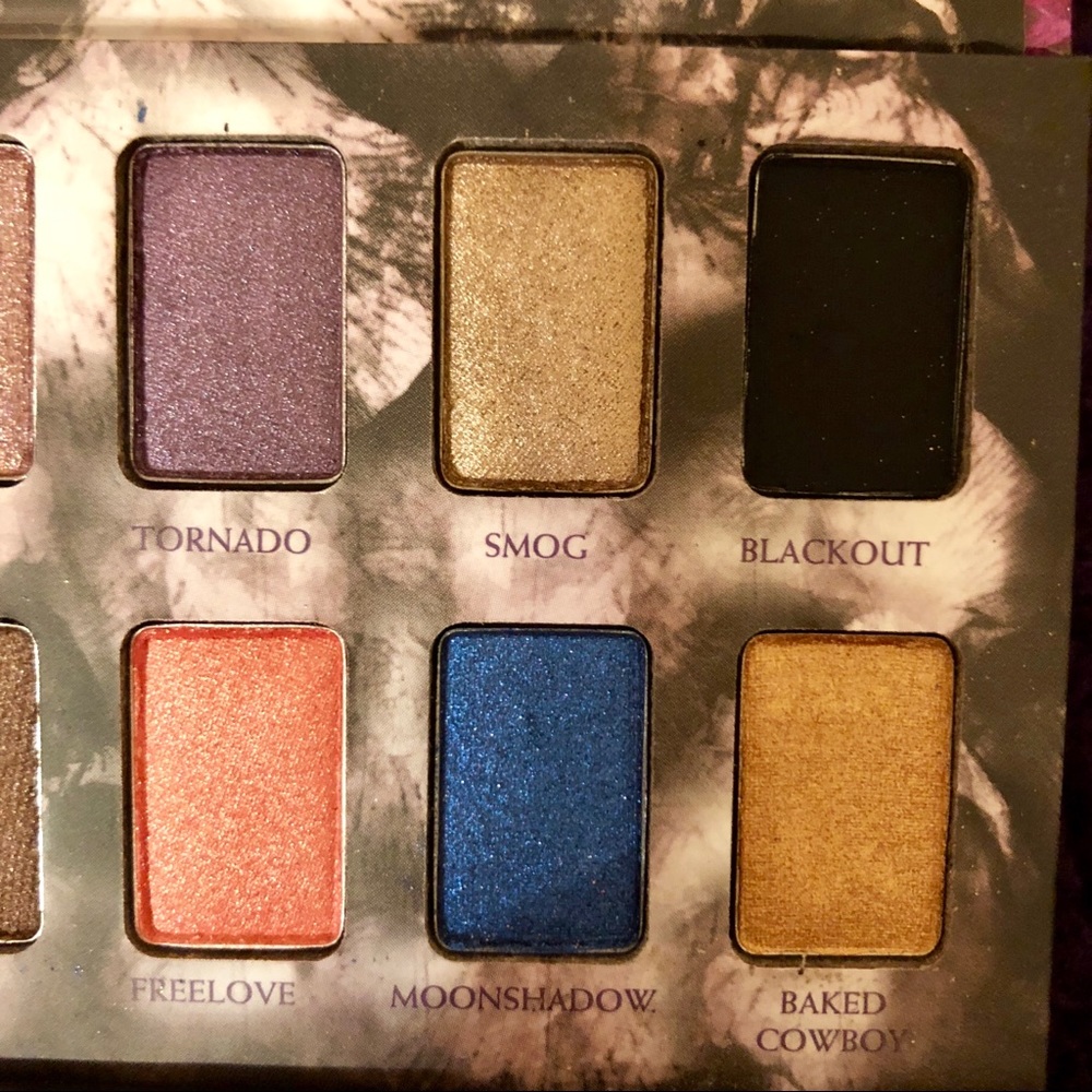 Urban Decay Shadow Box Palette - Picture 7 of 8